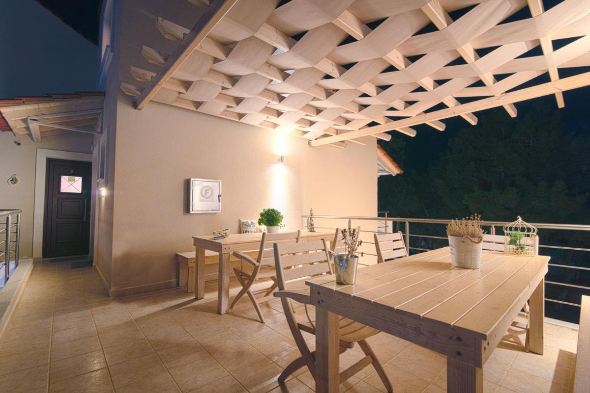 Villa Ermioni Apartments Limenaria  Buitenkant foto