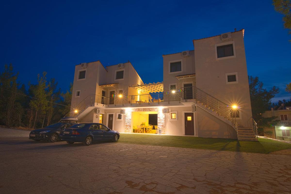 Villa Ermioni Apartments Limenaria  Buitenkant foto